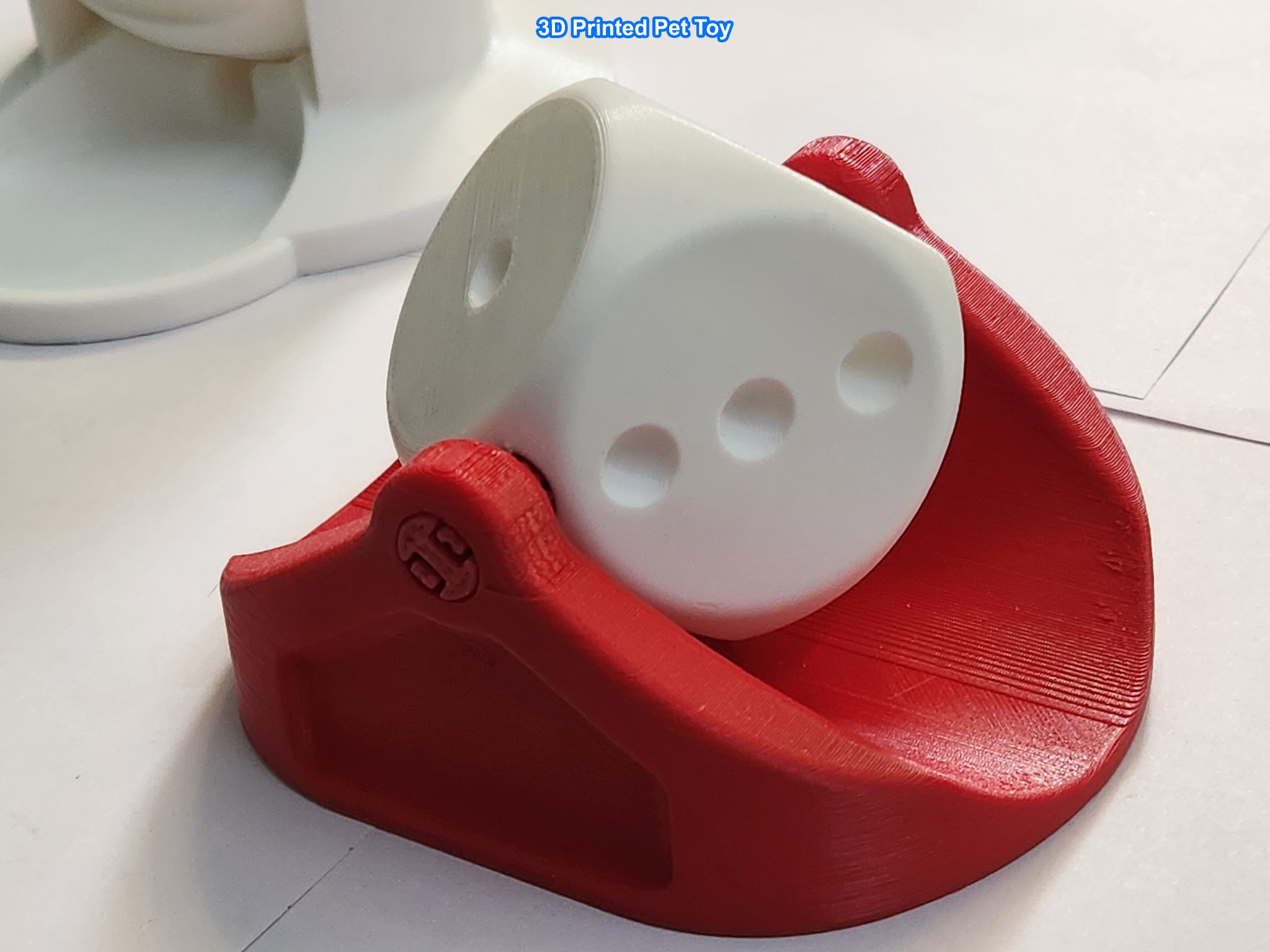 Rolling Pet Toy
